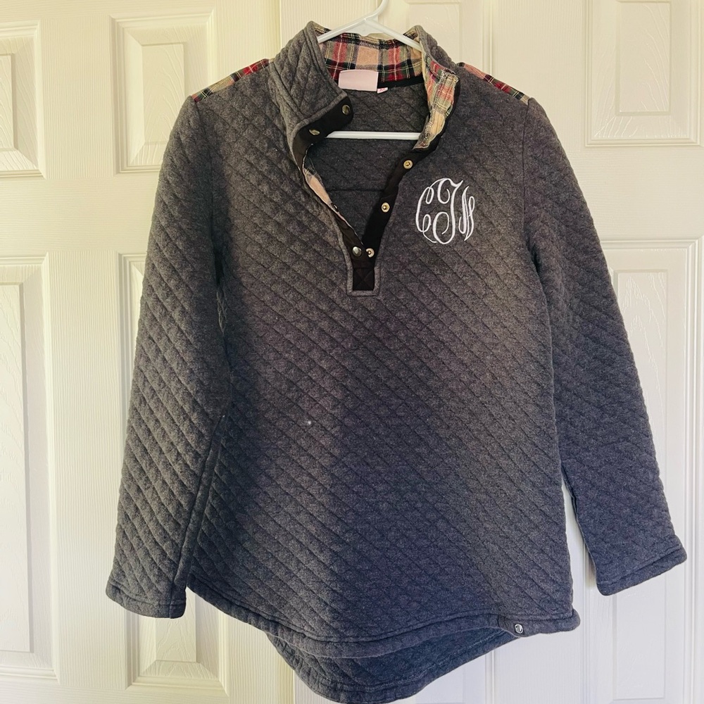 Gray Quilted Pullover with Plaid Accents